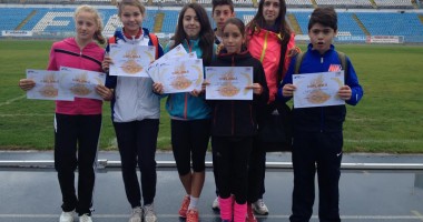 Stire din Sport : Tinerii atleți ai Constanței au debutat la Cupa Toamnei