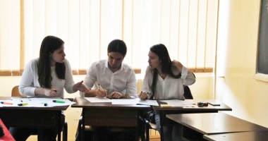 Olimpiada ,"Tinerii dezbat", faza județeană -  moment unic pentru elevii ovidiști - 3