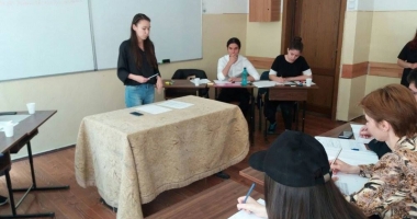 Olimpiada ,"Tinerii dezbat", faza județeană -  moment unic pentru elevii ovidiști - 4