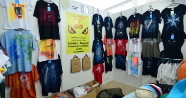 Nimeni nu pleacă fără cadouri de Paști de la târgul din Mamaia - 7