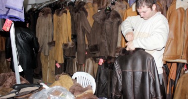 Stire din Economie : PREGĂTIȚI BANII! IATĂ OFERTELE TÂRGULUI TINIMTEX!