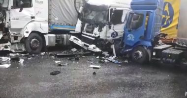 VIDEO / ACCIDENT GRAV! Trei TIR-uri s-au ciocnit, între Pitești și Râmnicu Vâlcea