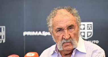 Stire din Sport : Ion Ţiriac: "Ar fi frumos ca Halep să primească wild card la Jocurile Olimpice"
