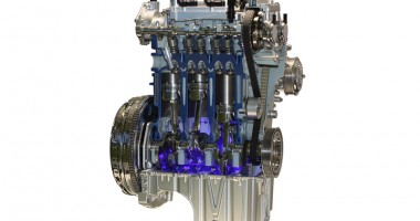 Stire din Eveniment : Ford, desemnat "motorul internațional al anului 2014"