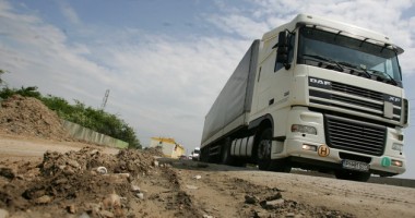 Stire din Economie : Act normativ de interes pentru transportatorii rutieri