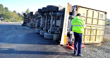 Stire din Eveniment : Zâzanie între Compania de Autostrăzi și Poliția Rutieră