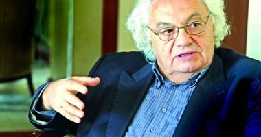 Stire din Cultură-Educație : Membru de onoare al Academiei Române, premiat la Constanța