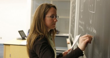 Stire din Cultură-Educație : 395 de titulari constănțeni  se vor bate pe 148 de posturi