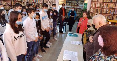 Stire din Cultură-Educație : Liceul Tehnologic ”Nicolae Titulescu” din Medgidia și-a sărbătorit patronul spiritual
