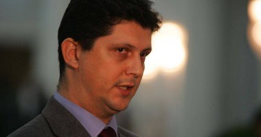 Stire din Politică-Administrație : "Aștept o decizie favorabilă aderării la Schengen"