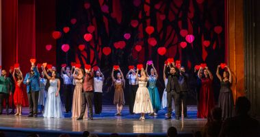 Stire din Cultură-Educație : Două seri pline de muzică la Teatrul „Oleg Danovski”