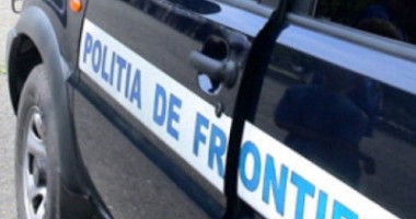 Stire din Eveniment : Comerț cu migranți. Un român primea 2.000 de euro pentru fiecare străin