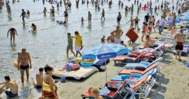 Câți turiști au ajuns la mare până la sfârșitul lui iulie