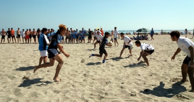 Toți jucătorii, campioni la "Oval 5 Beach Rugby România" - 5