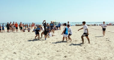 Toți jucătorii, campioni la "Oval 5 Beach Rugby România" - 6
