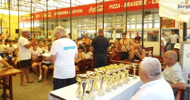 Toți jucătorii, campioni la "Oval 5 Beach Rugby România" - 7