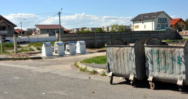 Stire din Social : Toate stațiunile din sudul litoralului, dotate cu ghene de gunoi subterane