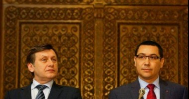 Stire din Politică-Administrație : Liberalii, furioși pe discursul lui Ponta de la învestirea Guvernului Ungureanu