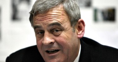 Stire din Monden : Tokes Laszlo s-a recăsătorit