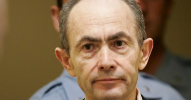 Stire din Actualitate : Condamnat la ÎNCHISOARE PE VIAȚĂ pentru GENOCID