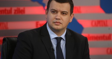 Stire din Politică-Administrație : Eugen Tomac susține fuziunea cu Forța Civică