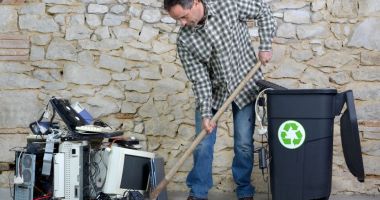 Stire din Social : Tombolă cu premii pentru locuitorii din Medgidia care renunță la vechiturile electronice