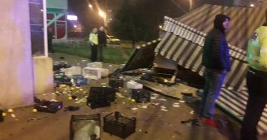 ACCIDENT RUTIER în miez de noapte: a DISTRUS O TONETĂ, după ce a pierdut controlul volanului - 2