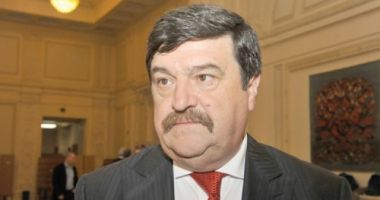 Stire din Eveniment : DNA cere pedeapsa cu închisoarea pentru fostul judecător CCR Toni Greblă