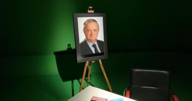 Stire din Eveniment : Să nu-l uităm pe Cristian Țopescu! "Am crescut cu vocea lui… Respect!"