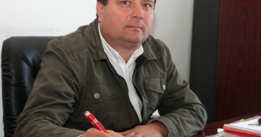Stire din Politică-Administrație : "Voi continua cu întreaga echipă pentru accesarea fondurilor europene"