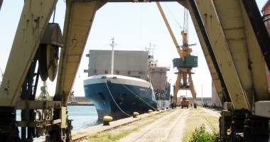 Stire din Economie : Topul veniturilor  operatorilor portuari