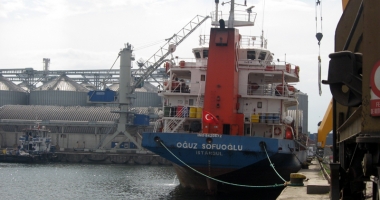 Topul veniturilor operatorilor portuari, în 2015
