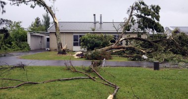 Stire din Actualitate : Tornadă devastatoare,  în Noua Zeelandă