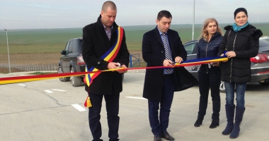 Stire din Politică-Administrație : Constanța, tot mai aproape de un mediu curat. A fost inaugurată Stația de Sortare a deșeurilor de la Tortoman