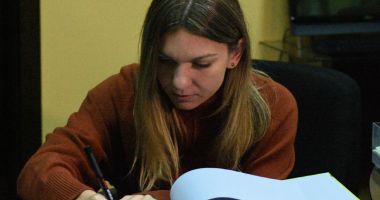 Tot respectul! Simona Halep a devenit "Ambasador"  al Universității "Ovidius" - 2