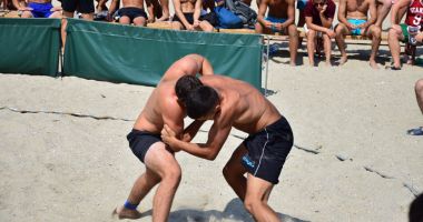 Tot mai mulți copii vin la lupte.  "Ei sunt viitorul nostru!" - 9
