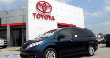 Stire din Actualitate : Toyota suspendă producția uzinelor din Thailanda