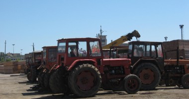 Tractoarele românești vândute la fier vechi sunt recondiționate în Egipt - 3
