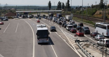 Stire din Eveniment : Traficul rutier oprit pe Autostrada Soarelui