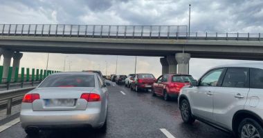 Stire din Social : Aglomerație infernală pe Autostrada Soarelui. Șoferii circulă bară la bară