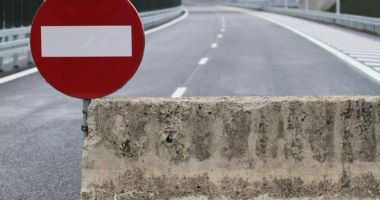 Stire din Social : Trafic blocat pe autostrada A2, din cauza lucrărilor de reparații