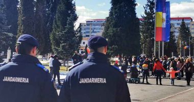 Stire din Eveniment : Reținut pentru trafic de droguri. Jandarmii l-au prins în flagrant comercializând 100 de grame de canabis