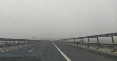 Stire din Eveniment : Trafic îngreunat pe Autostrada A2 București-Constanța. Un vehicul a căzut în șanț