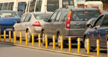 Atenție, șoferi! Trafic aglomerat spre stațiuni