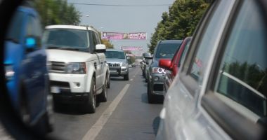 Stire din Social : Atenție, constănțeni! Trafic îngreunat pe strada Lahovari