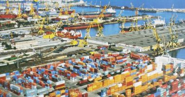 34 de nave se află în operare, în porturile maritime