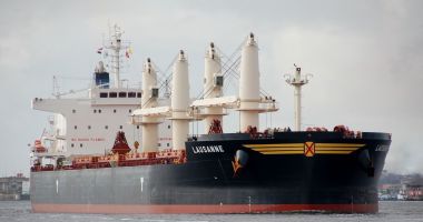 41 de nave sub operare, în porturile maritime