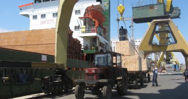 Stire din Economie : Iată câte nave străine sunt în reparații în porturile maritime românești