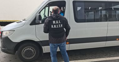 Stire din Eveniment : Sfaturi la graniță, pentru prevenirea traficului de persoane