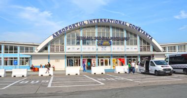 Stire din Eveniment : Încă un avion cu români repatriați din Italia va ateriza astăzi la Constanța